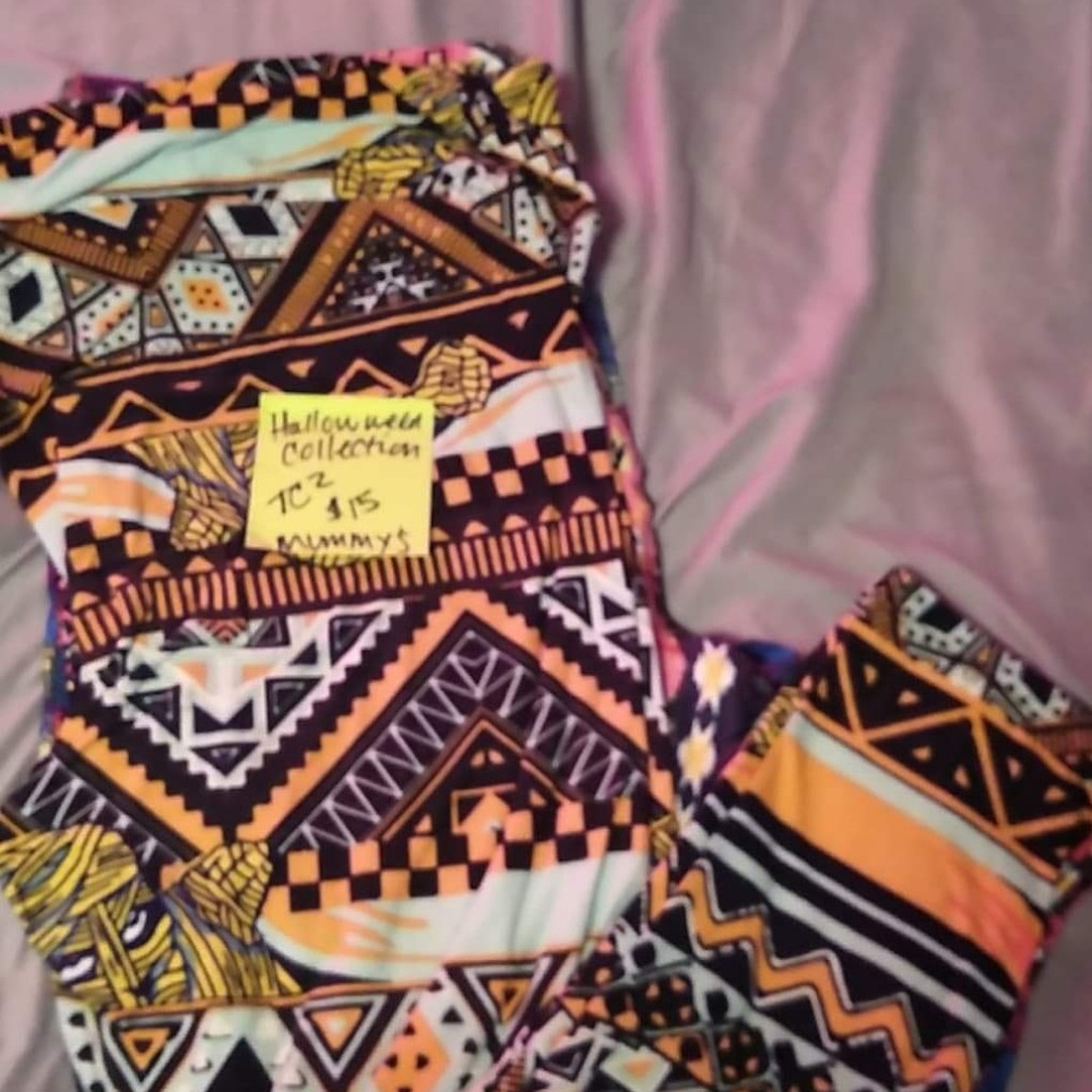 Lularoe Halloween collection tc2 leggings